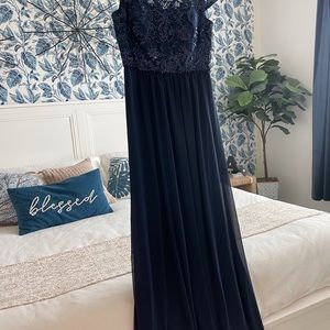 vince Camuto long navy blue dress